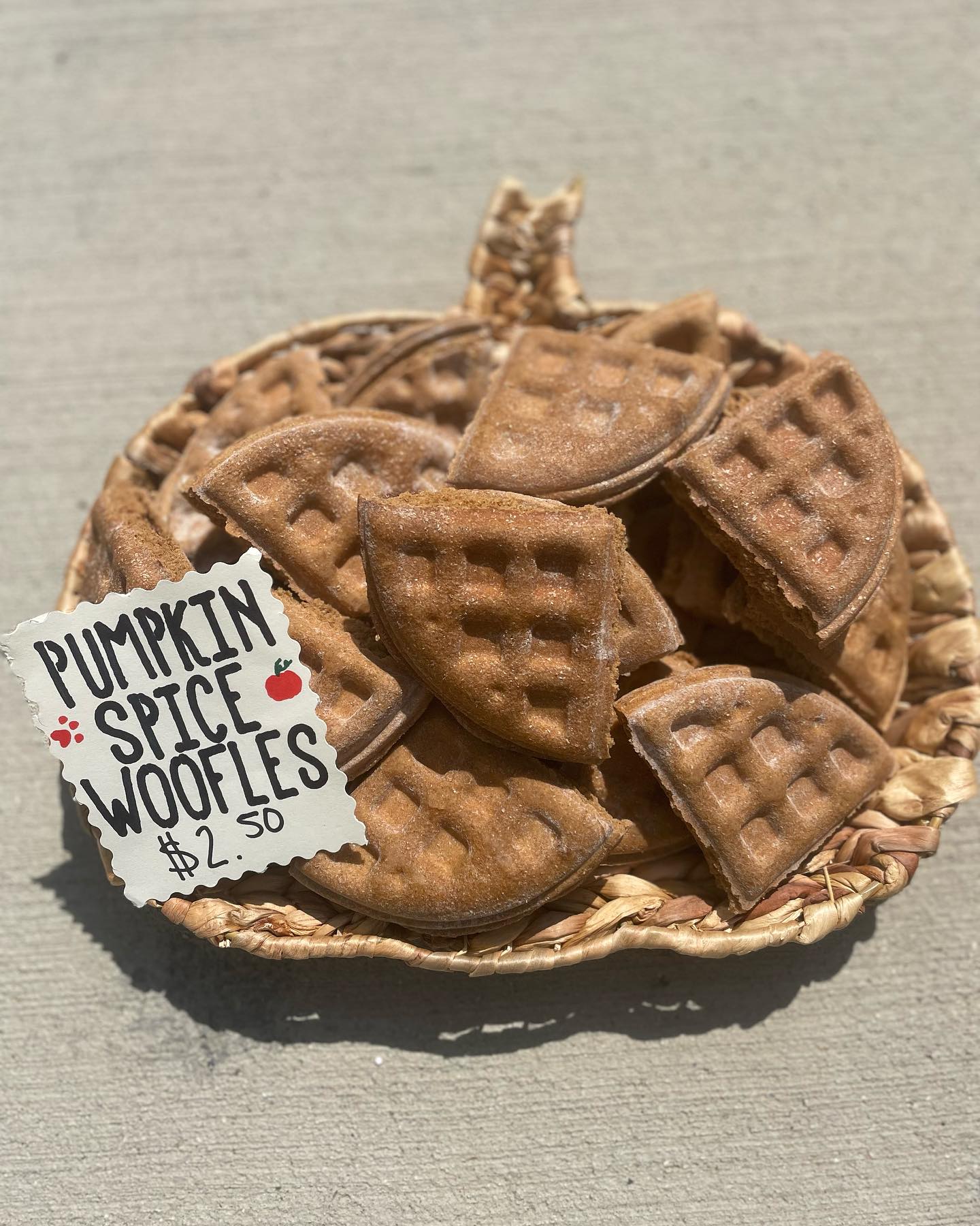 Pumpkin Spice Woofle